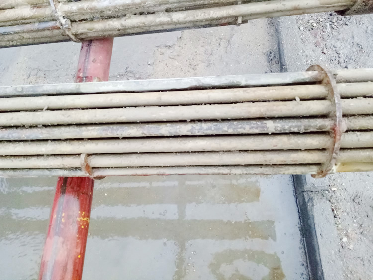 新疆鑫众捷管道维护,带压堵漏,带压堵漏快捷夹具,化学清洗,高压水清洗,长输管道清洗,电厂回转式空预器清洗,管道带压开孔,管道带压封堵,管道内径的扩孔,法兰面修复
