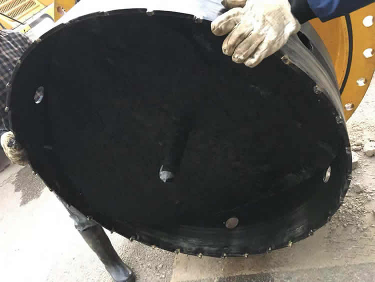 新疆鑫众捷管道维护,带压堵漏,带压堵漏快捷夹具,化学清洗,高压水清洗,长输管道清洗,电厂回转式空预器清洗,管道带压开孔,管道带压封堵,管道内径的扩孔,法兰面修复
