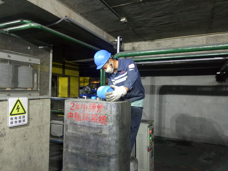 新疆鑫众捷管道维护,带压堵漏,带压堵漏快捷夹具,化学清洗,高压水清洗,长输管道清洗,电厂回转式空预器清洗,管道带压开孔,管道带压封堵,管道内径的扩孔,法兰面修复